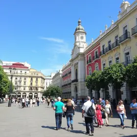 Passeio a pé pelo centro de Anápolis