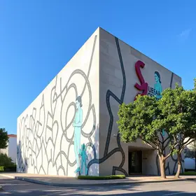 Centro Cultural Ulysses Guimarães: arte e cultura no centro de Anápolis