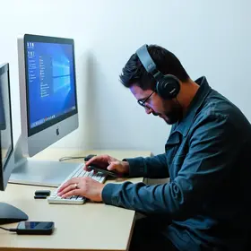 Cursos gratuitos de informática e manutenção de computadores e celulares têm inscrições abertas em Anápolis